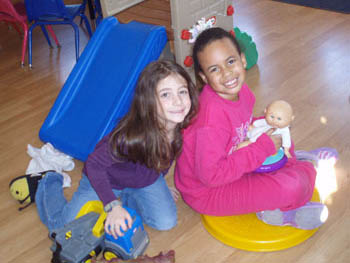 2 girls